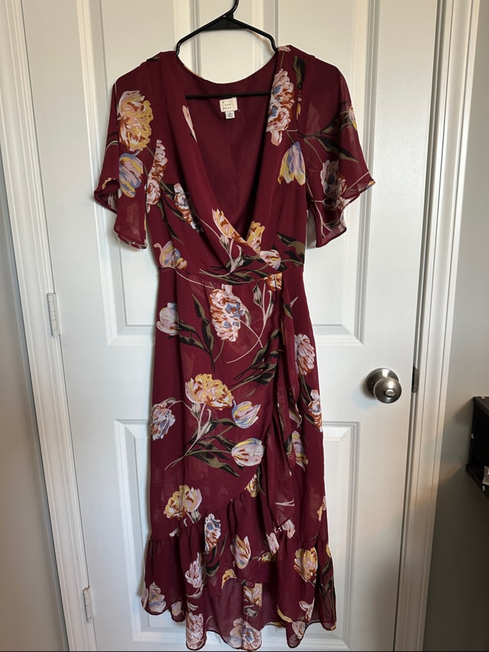A New Day Burgundy Floral Midi Dress Size XS Flutter Sleeve Wrap Style Chiffon